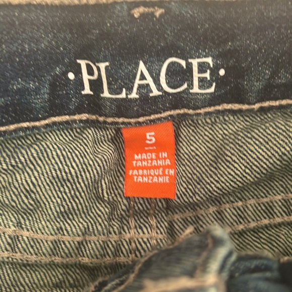 Children’s Place navy denim shorts size 5 - Picture 2 of 3